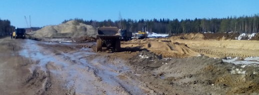 Выемка грунта у высоковольтной кабельной линии товарищества